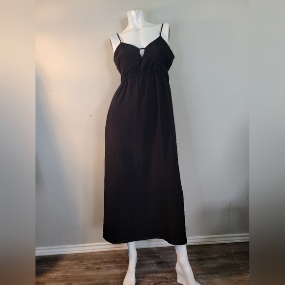 a new day Elegant Black Strappy Maxi Dress - Picture 1 of 7